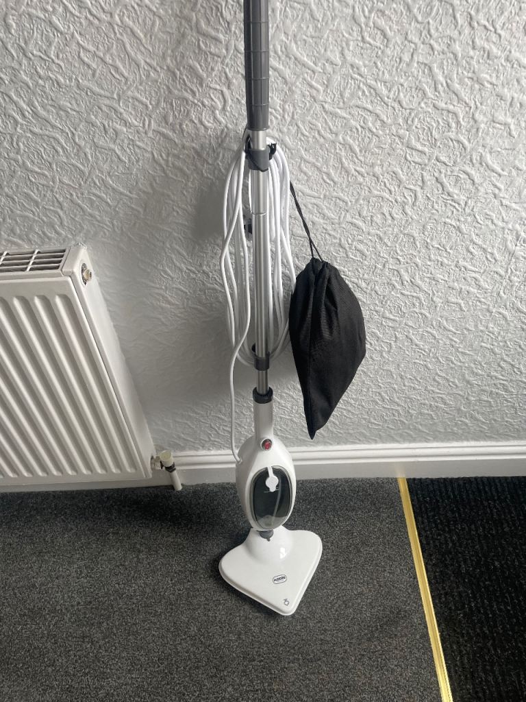 Hoover Steam Cleaner – White, Good Condition