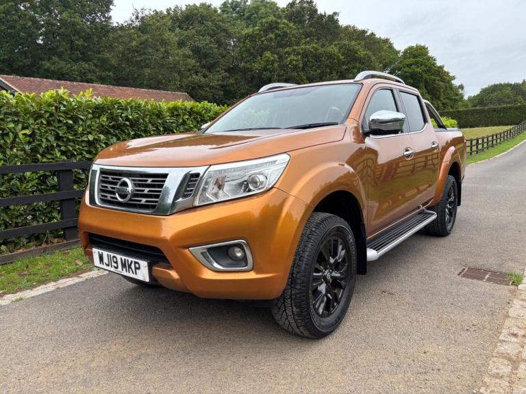2019 Nissan Navara 2.3 dCi Tekna Auto 4WD Euro 6 4dr PICK UP Diesel Automatic