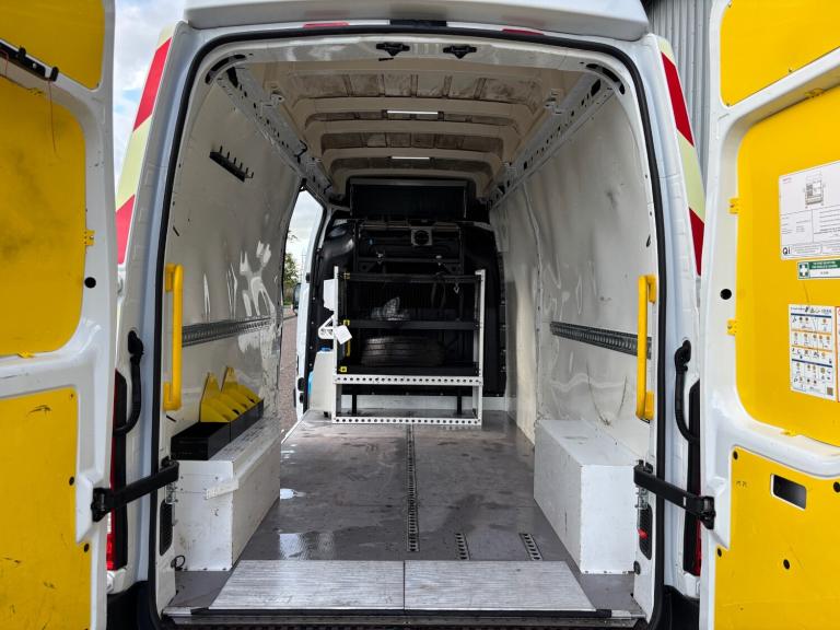 2021 (70) VAUXHALL MOVANO 2.3 Bi-TURBO 135 F3500 L2 H3 | REAR FULL TAIL LIFT VAN