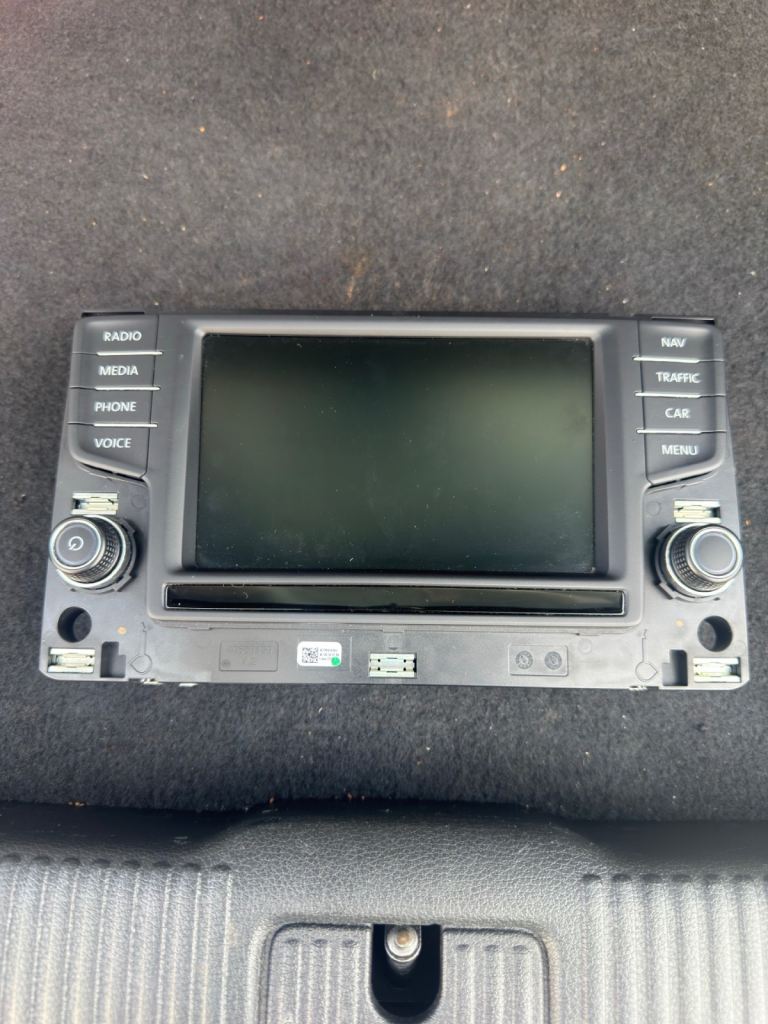 MK7 VW GOLF R SCREEN 