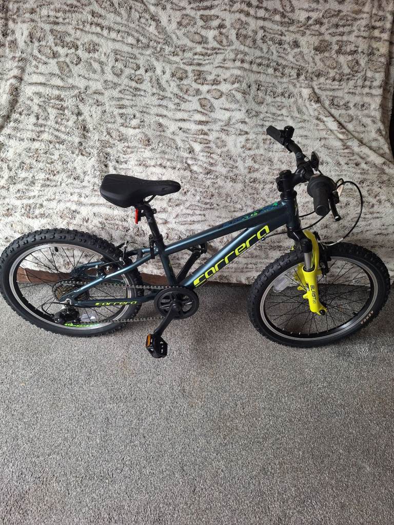 image for Carrera blast junior mountain bike 20inch wheels 7 speed as new IMMACULATE 