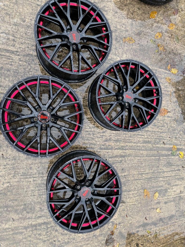 MAM Black and Red alloys 19 inch 