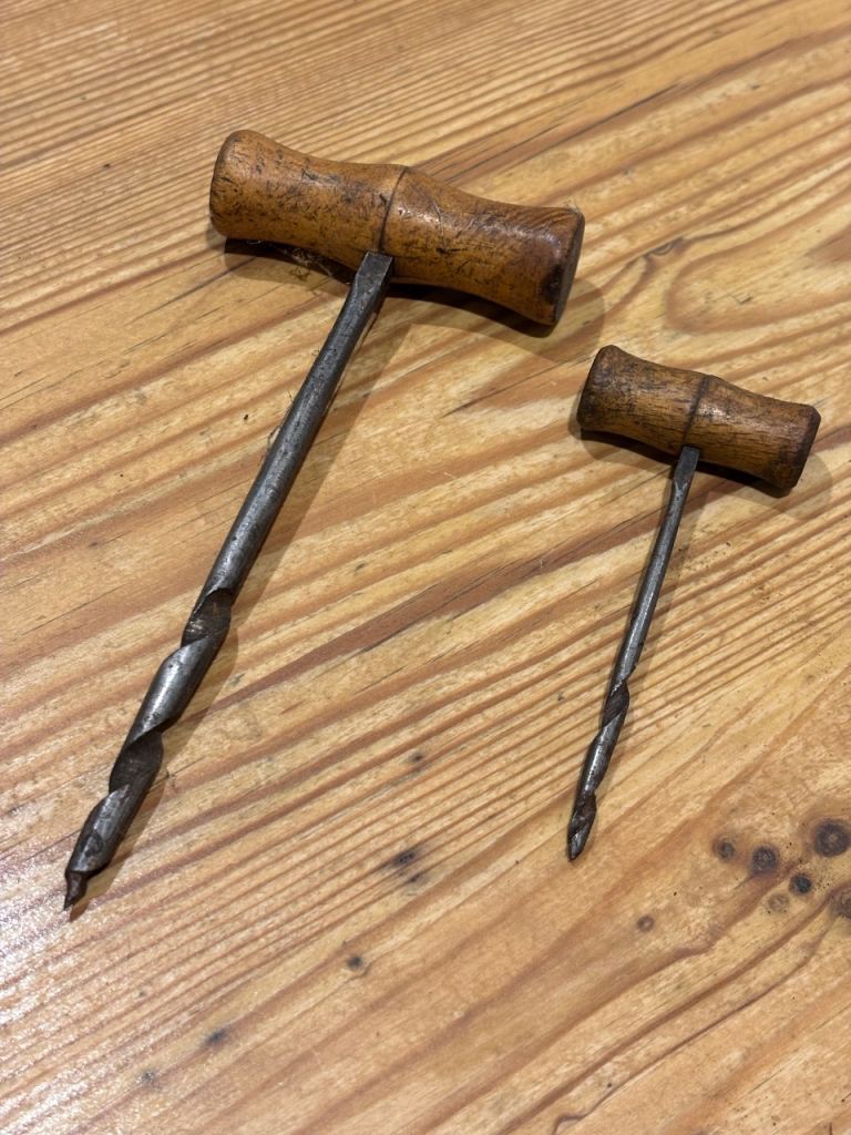 VINTAGE T HANDLE HAND AUGER GIMLET TWIST WOOD DRILL BIT