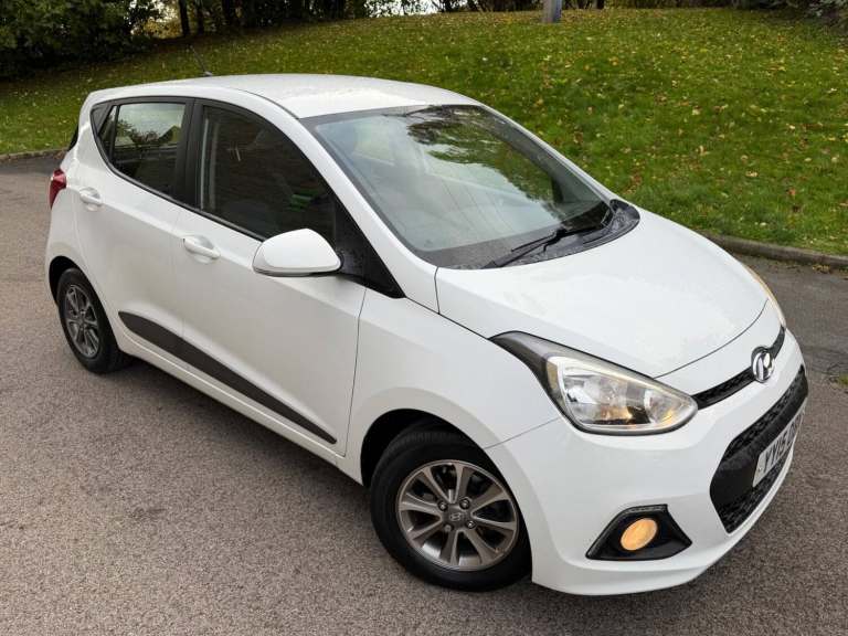 2015 Hyundai i10 1.0 Premium 5dr HATCHBACK PETROL Manual