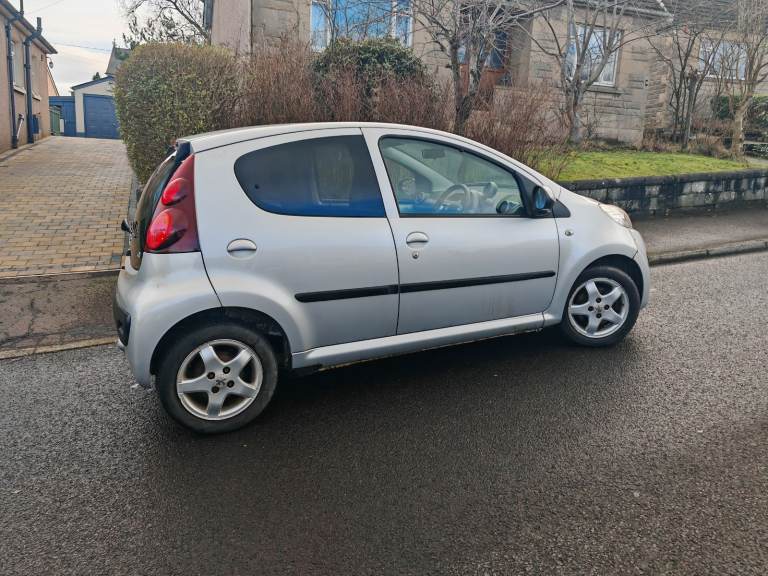 5 Doors Peugeot 107 Allure 2013 63 MPG 1Y Mot Timing Chain 1.0 12V Tax £2pm Toyota Aygo Citroen C1