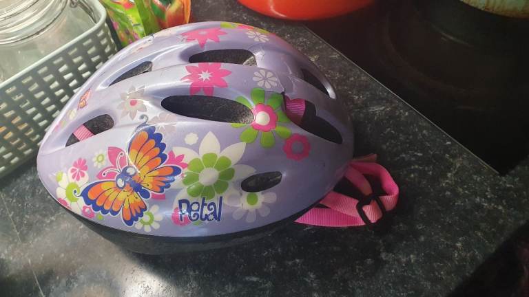 Free girls purple bike or scooter safety helmet age 6-10 