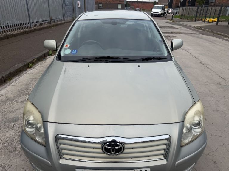 AUTOMATIC TOYOTA AVENSIS 55REG 5DR PETROL MOT TILL 10/08/2027 EXCELLENT CONDITION.