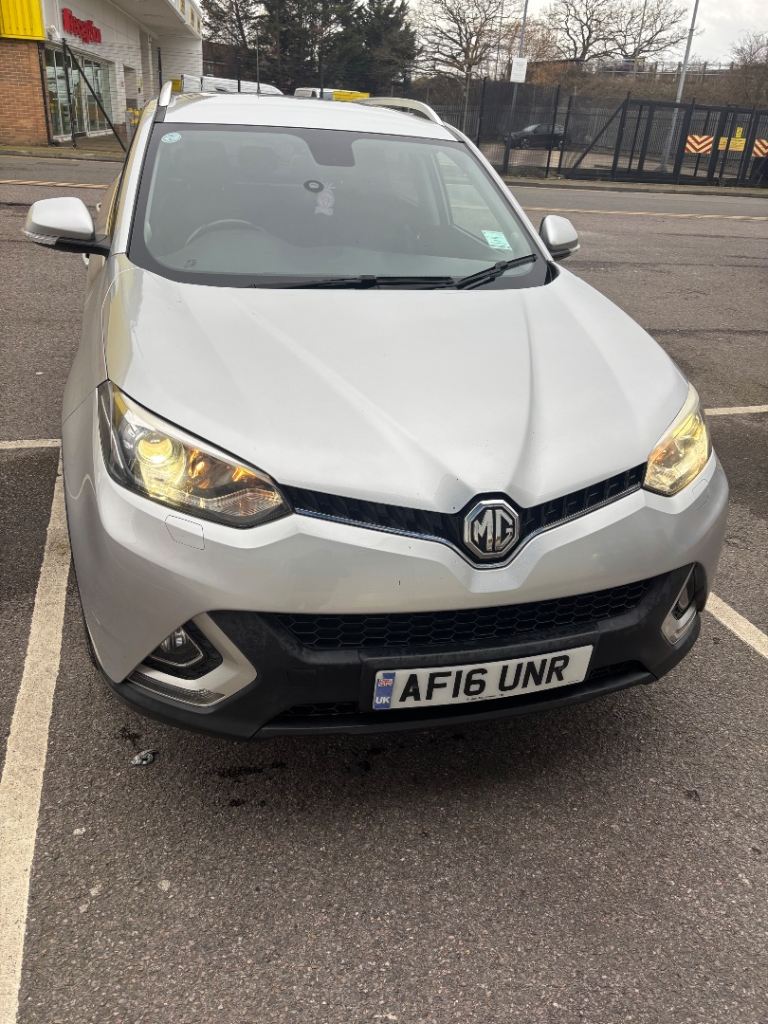 MG Motor UK, GS, Hatchback, 2016, Semi-Auto, 1490 (cc), 5 doors