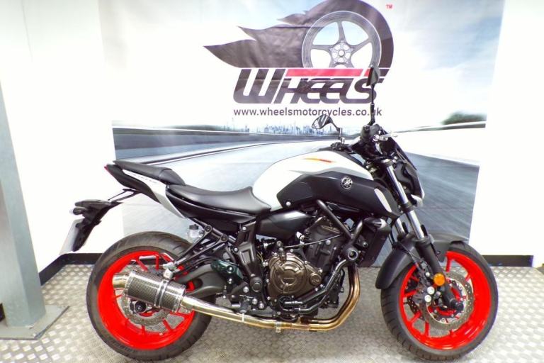 2020 YAMAHA MT-07 WITH ONLY 718 MILES FROM NEW