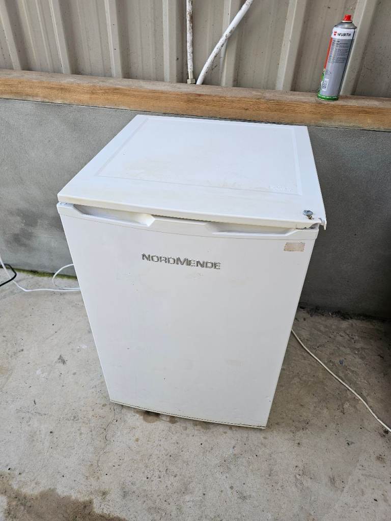 Nordemende undercounter fridge 