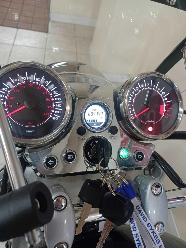 Hyosung GV 250 N  CUSTOM CRUISER 18-REG ONLY 4194 MILES WITH EXTRAS £2599.OTR