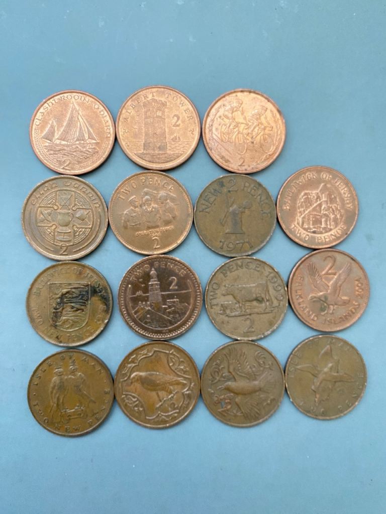 2p coins set of 15 