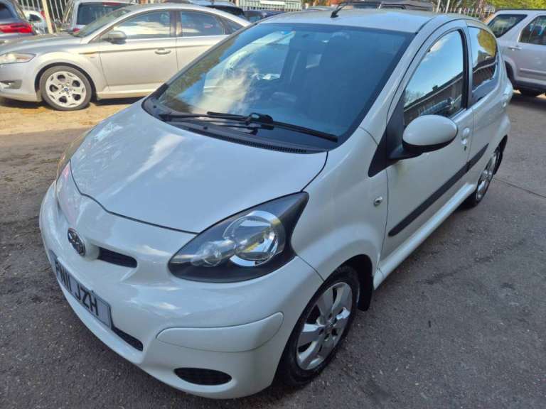  Toyota Aygo 1.0 VVT-i Go MultiMode Euro 5 5dr (AC) Petrol