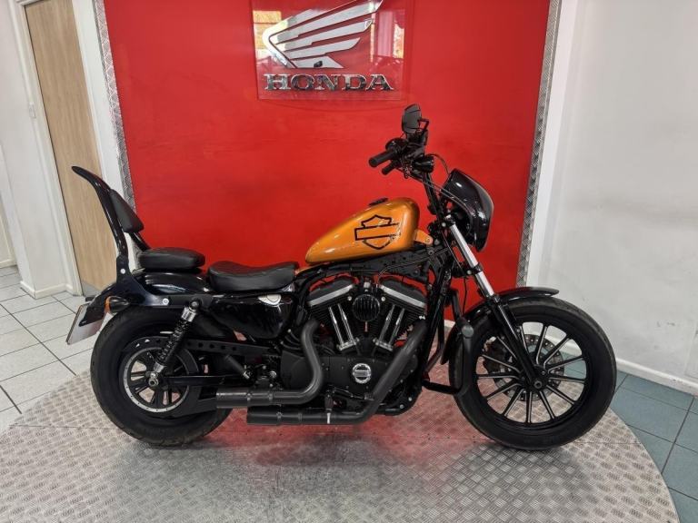 2014 '14' Harley-Davidson XL883N Sportster Iron