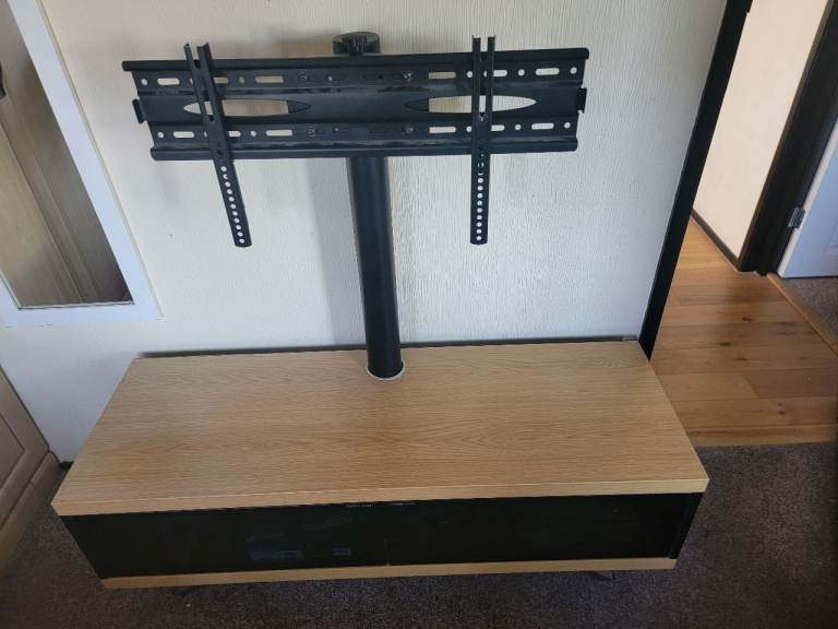 image for Very solid tv stand with rotating head.