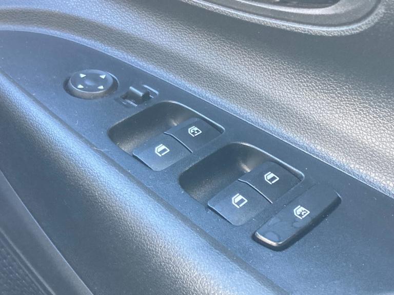 2021 Hyundai i20 1.0T GDi Element 5dr Hatchback Petrol Manual