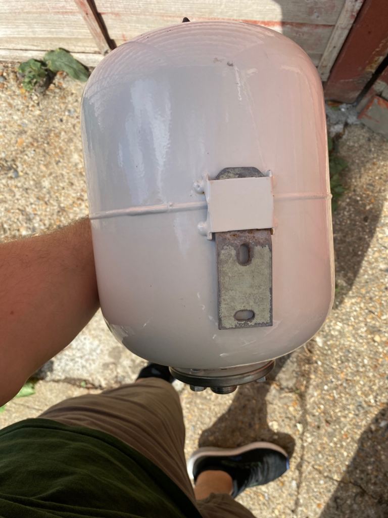 AQUASYSTEM Expansion Vessel for Plumbing/Heating System – As Good As New