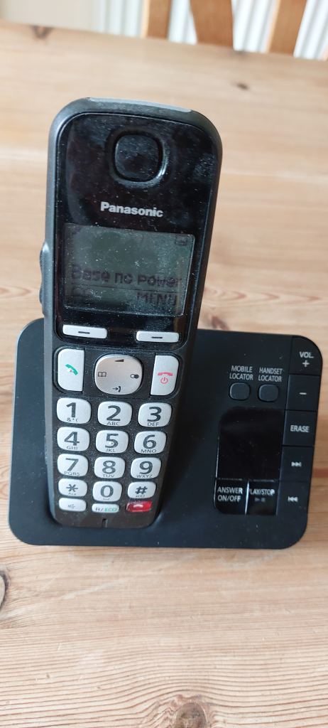 Big button phone with answer machine. 3 handsets