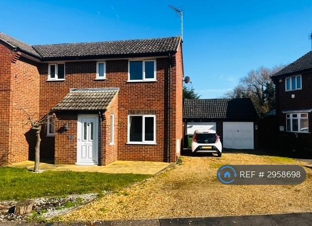 2 bedroom house in Churchfield Court, Peterborough, PE4 (2 bed) (#2958698)
