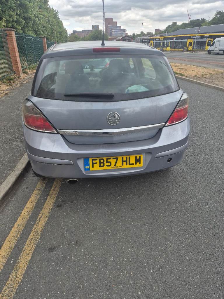 Vauxhall astra 1.6 life
