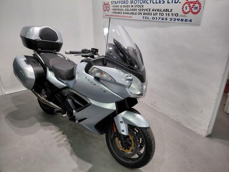 Triumph Trophy 1200-SE  STAFFORD MOTORCYCLES LIMITED