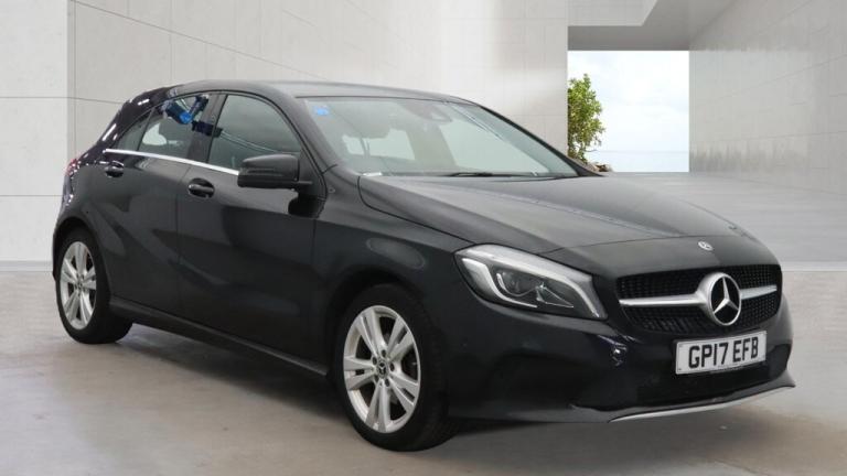 2017 Mercedes-Benz A-Class A180d Sport Premium 5dr Auto ++ NAV / CAMERA / LEATHER / ULEZ ++ HATCH...
