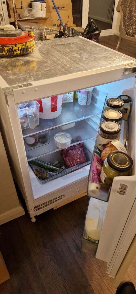 image for Under Counter Integrated Fridge