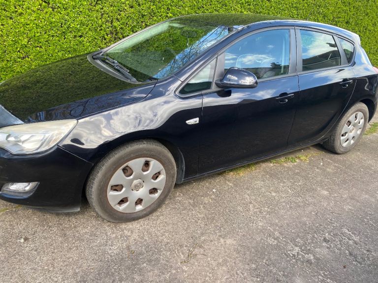 Vauxhall, ASTRA, Hatchback, 2010, Manual, 1686 (cc), 5 doors