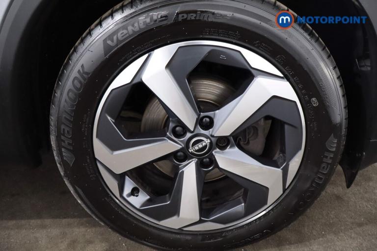 2022 Nissan Qashqai 1.3 DiG-T MH N-Connecta 5dr SUV Petrol Manual