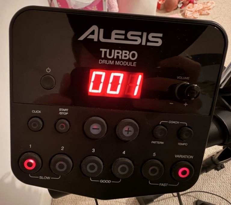 Alesis Turbo Mesh Drum Kit - Electric Drum Set | Quiet 8" Mesh Pads (inc. 2 drum sticks)