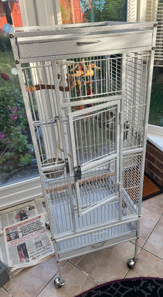 Large bird cage 