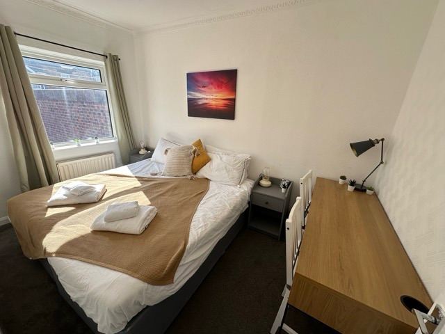Two King Size Bedrooms to Rent
