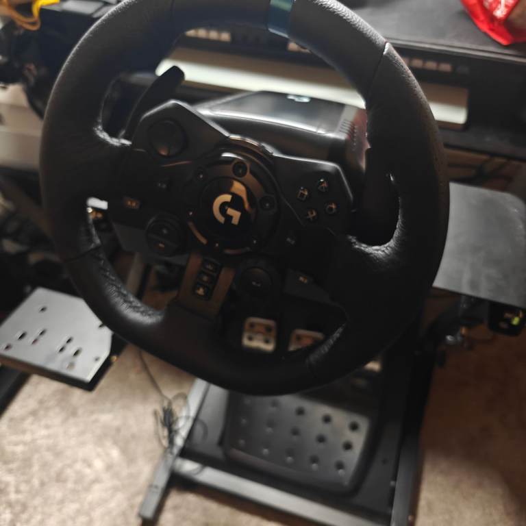 Logitech G29 Trueforce Steering Wheel with Pedals