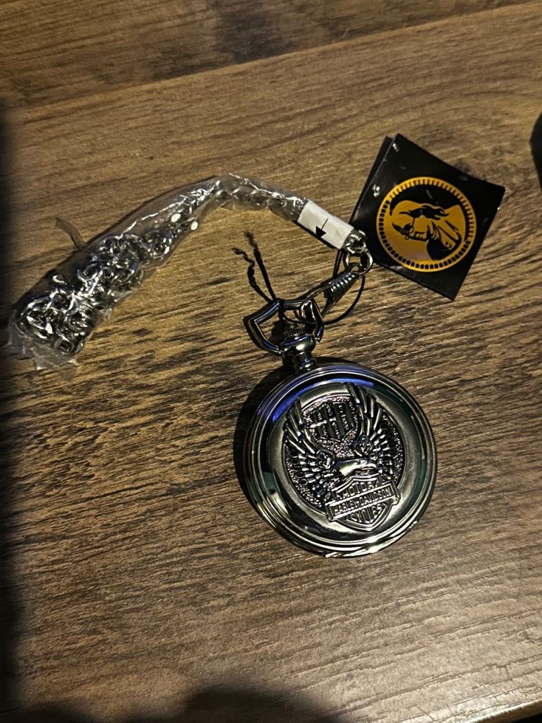 Harley Davidson pocket watch (with case) 
