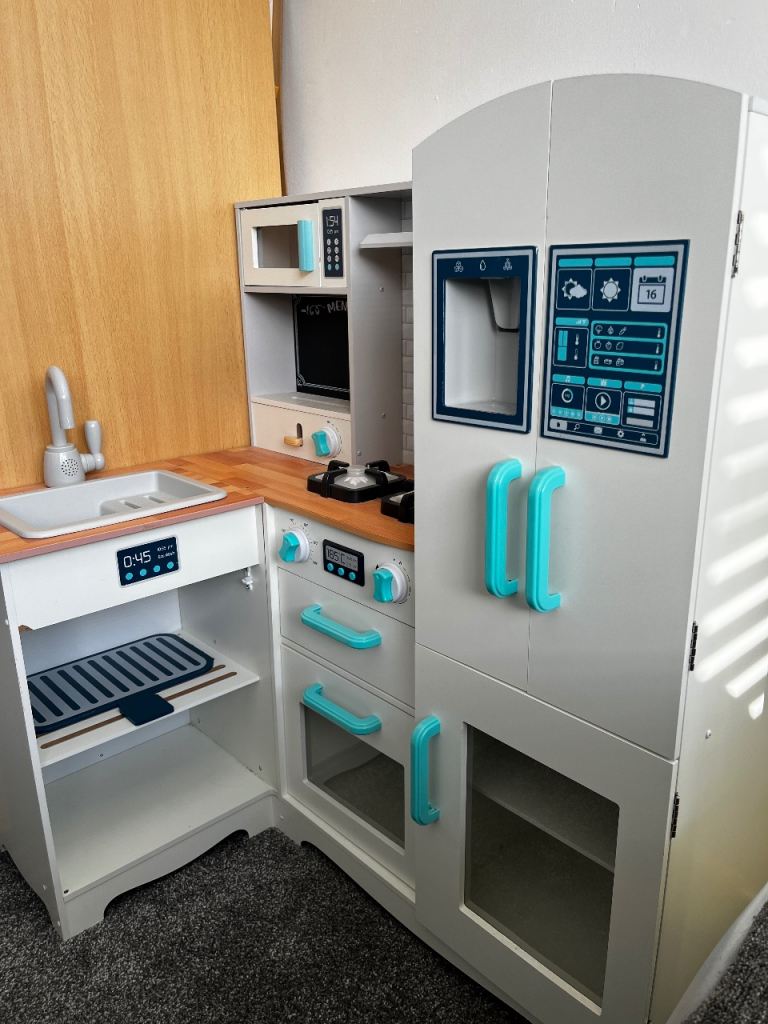 Kids play kitchen