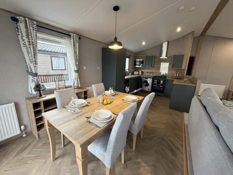 Lake View Static Lodge Holiday Home Chichester