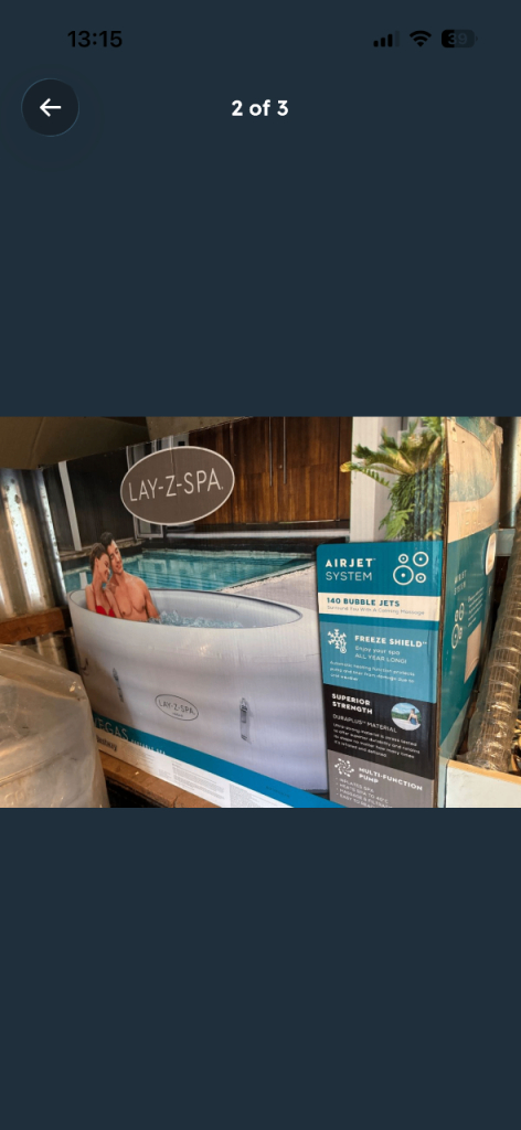 Used Lay-Z-Spa Hot Tub - AirJet System with Freeze Shield