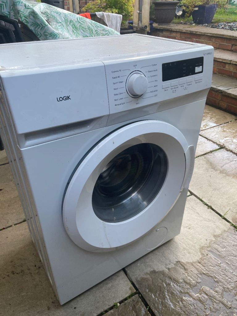 Logik 7kg washing machine 