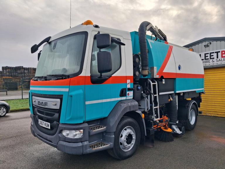 DAF TRUCKS LF 250 STOCK ROAD SWEEPER GULLY SUCKER EURO 6, AUTO