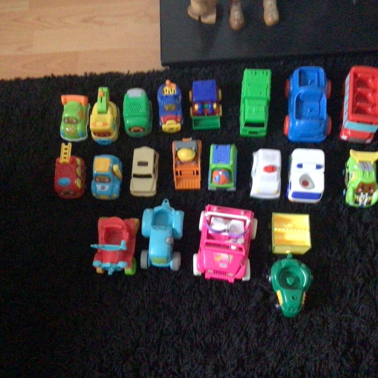 20 mixed kids toy vehicles cars trucks bus £12 the lot 
