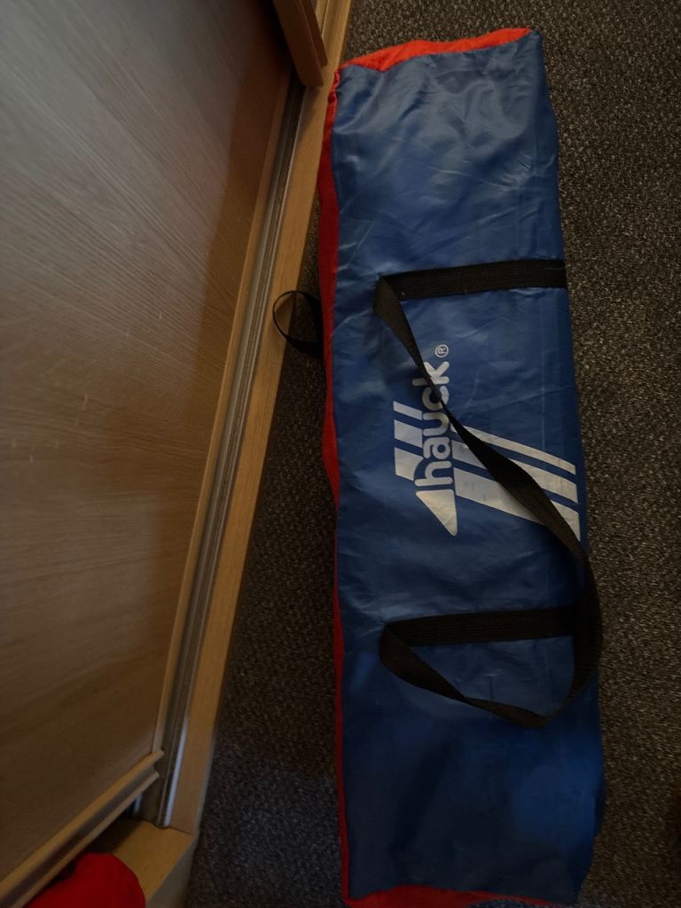 Kids Hauck Travel Cot 