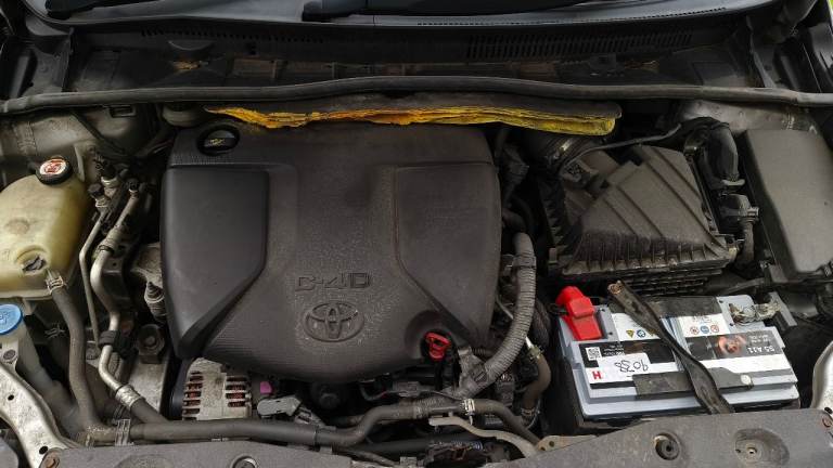 Toyota, AVENSIS, Saloon, 2017, Manual, 1598 (cc), 4 doors