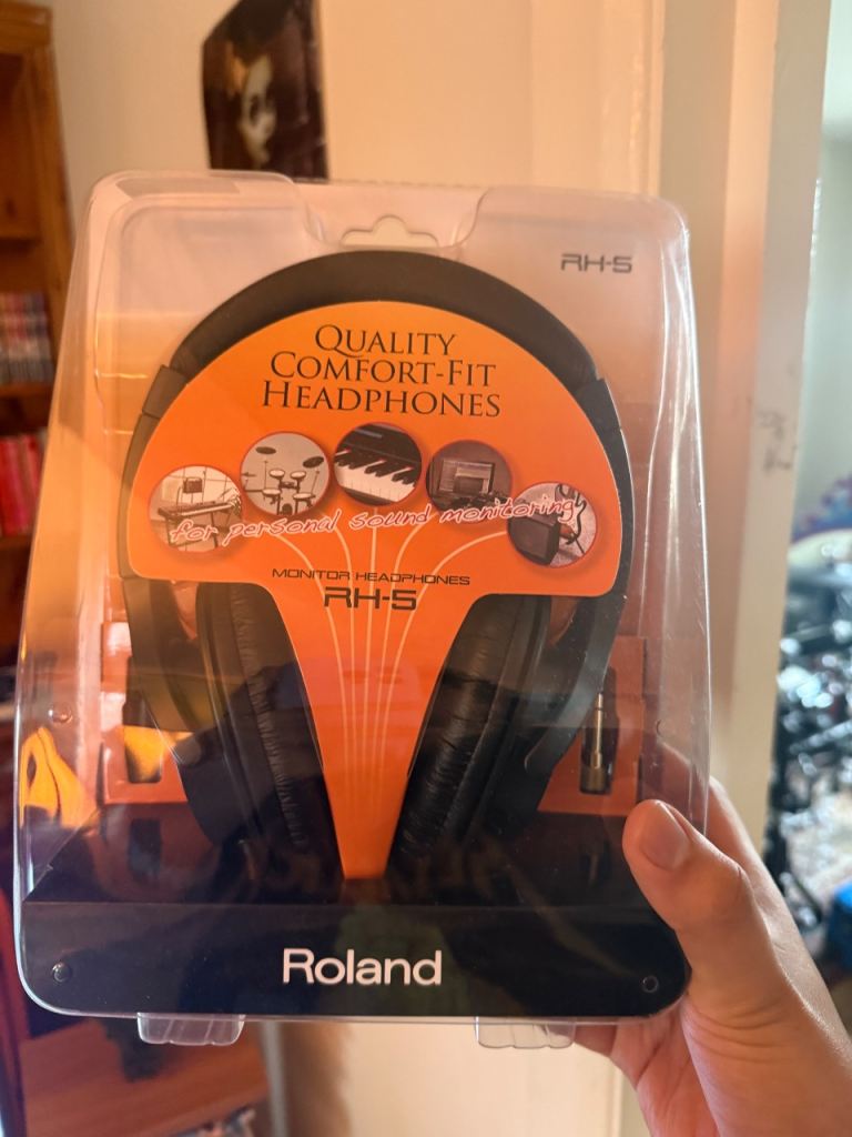 Roland RH-5 Monitor Headphones – Brand New