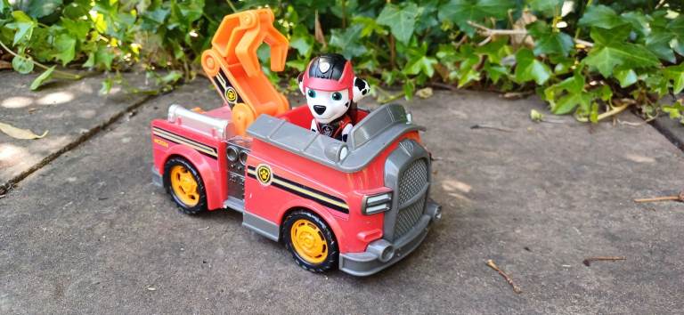 image for Paw Patrol Rescue Vehicle: Marshall's Fire Engine including figure