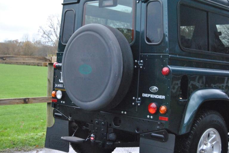 2015 Land Rover Defender XS Station Wagon TDCi [2.2] WINDOW VAN DIESEL Manual