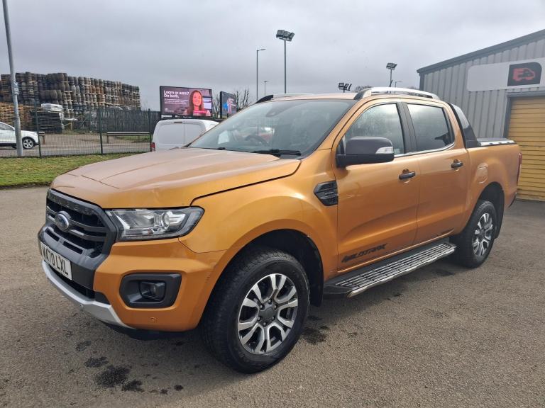 Ford Ranger 2.0TDCI 4X4 WILDTRAK AUTO LEATHER EURO 6 ORANGE