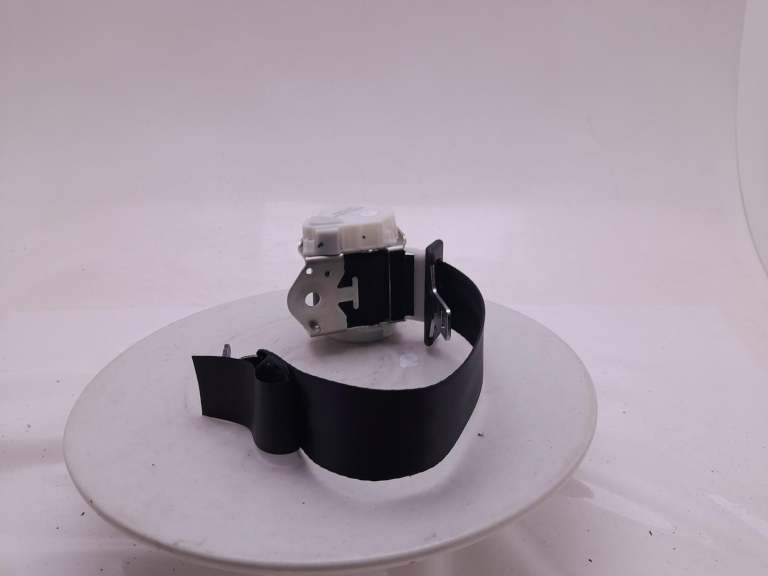 Peugeot 308 Seat Belt Mk2 (T9) Rear Centre Estate/Hatchback 2013-2018
