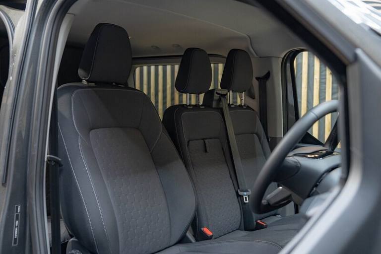  Ford Transit Custom 320 Limited L2h1 Dciv Ecoblue Crew Cab Diesel Automatic