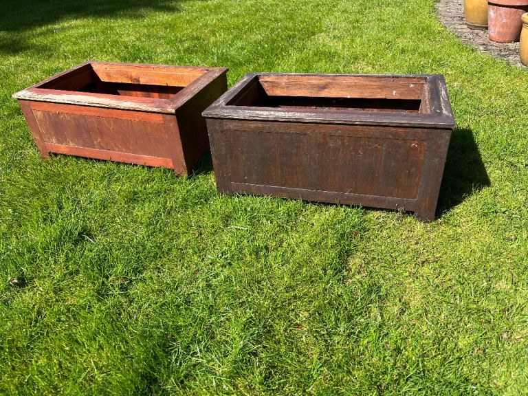 2 x wooden garden planters pair