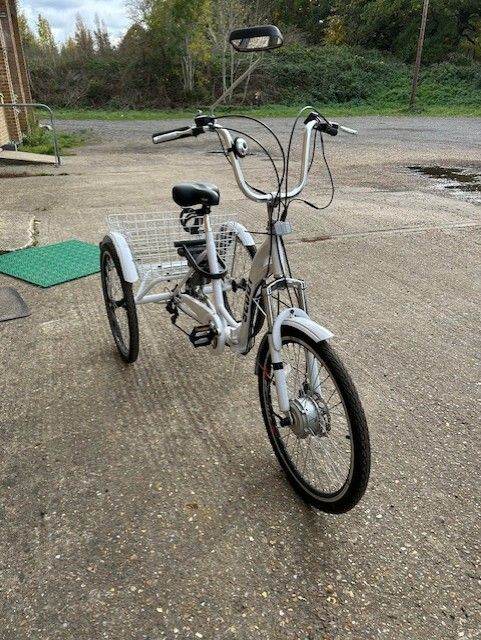 SCOUT Electric tricycle Good condition Collection only